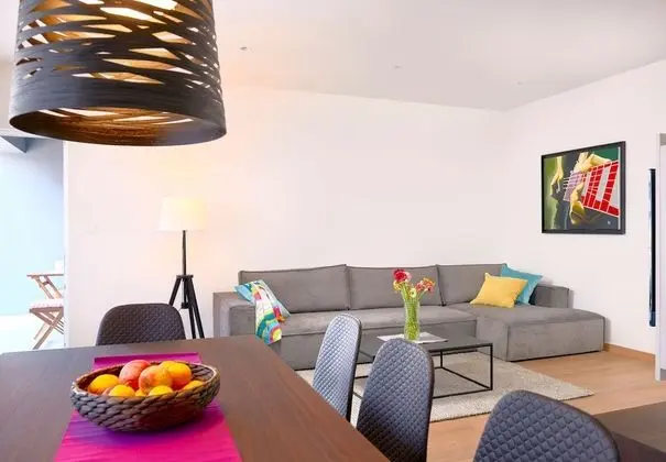 Grand Apart Daire, Şehir Manzaralı