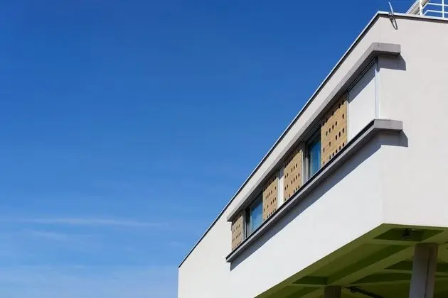 Standard Tek Büyük Yataklı Oda, Kısmi Deniz Manzaralı