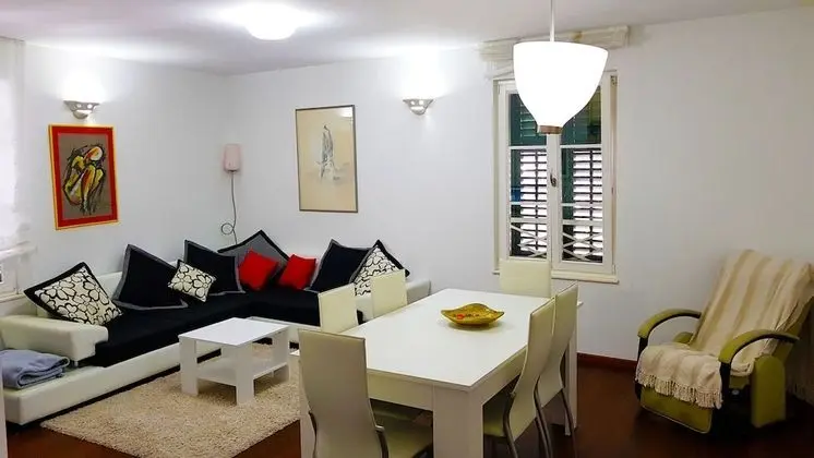 Grand Apart Daire