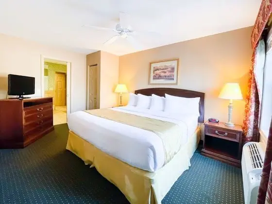 Willowbrook One Bedroom Suite Run of the House