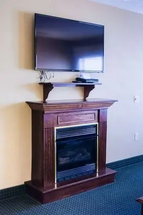 Willowbrook One Bedroom Suite Run of the House