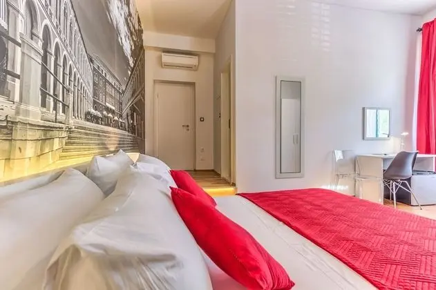 Standard Oda, 1 Büyük (Queen) Boy Yatak, Sigara İçilmez