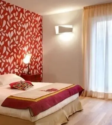 Standard Tek Büyük veya İki Ayrı Yataklı Oda