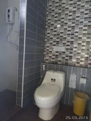 Connecting Room