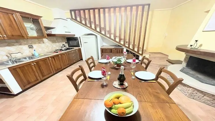 Villa, 5 Yatak Odası, Şömine