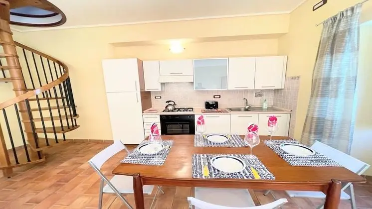 Villa, 5 Yatak Odası, Şömine