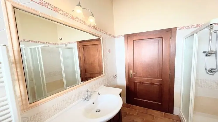 Villa, 5 Yatak Odası, Şömine