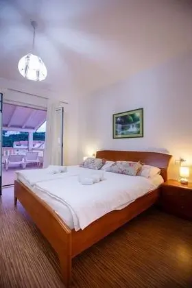 Apart Daire (Spomenka - green paradise - A2(4+1))