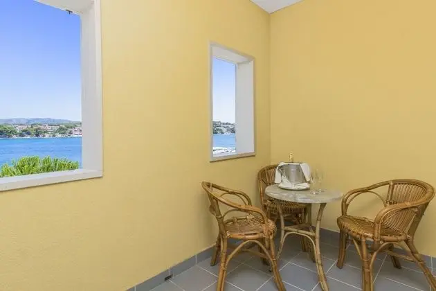 Süit, Deniz Manzaralı