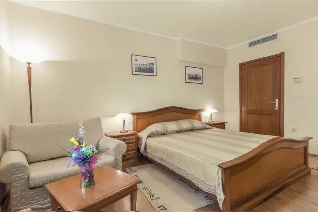 Tek Büyük Yataklı Oda, Balkon, Deniz Manzaralı