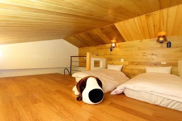 Family Çatı Katı (Loft), Birden Çok Yatak, Sigara İçilmez