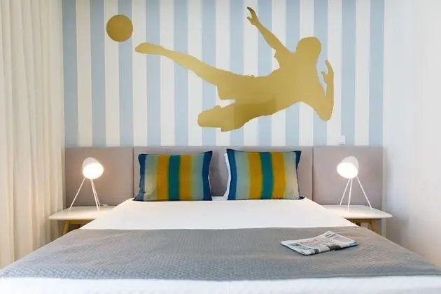 Basic Tek Büyük veya İki Ayrı Yataklı Oda