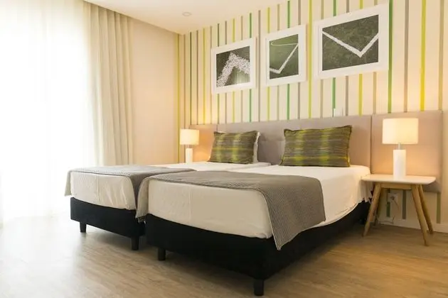 Basic Tek Büyük veya İki Ayrı Yataklı Oda