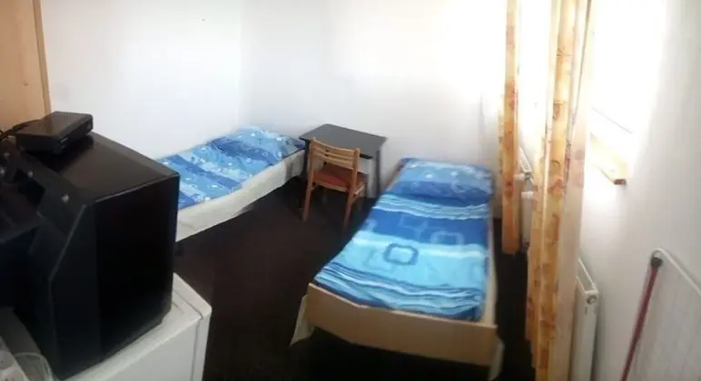 Standard İki Ayrı Yataklı Oda, Ortak Banyo