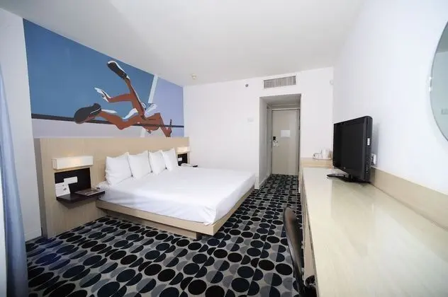 Mountain View Room