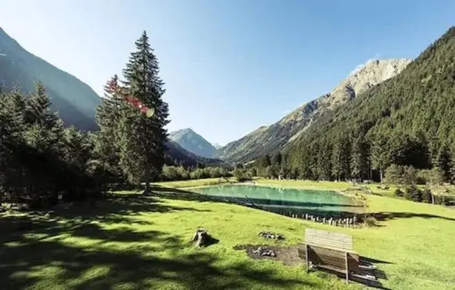 Classic Tek Büyük Yataklı Oda, Balkon, Dağ Manzaralı (Serlesblick)