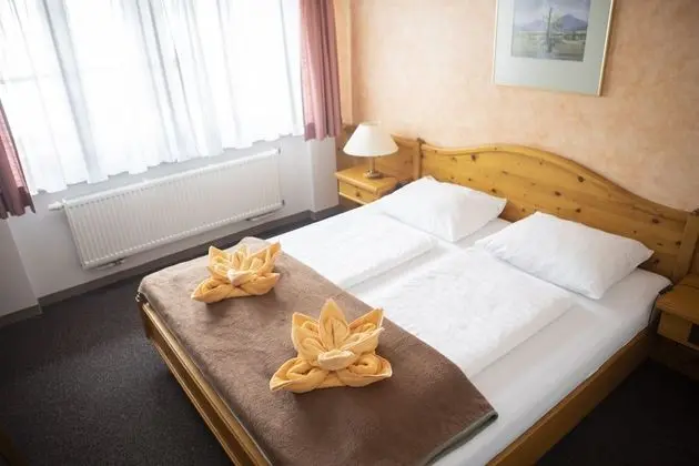 Standard Üç Kişilik Oda