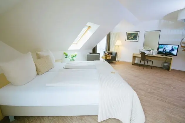 Comfort Tek Büyük Yataklı Oda