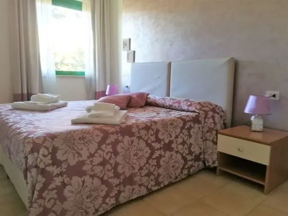 Comfort Oda, 1 Büyük (Queen) Boy Yatak