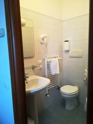 Comfort Oda, 1 Büyük (Queen) Boy Yatak