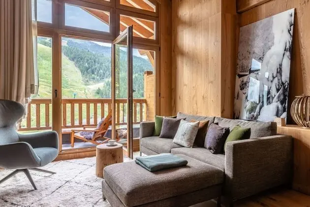 Residence 180sqm, mountain view, 4 bedrooms, living-dining-kitchen room