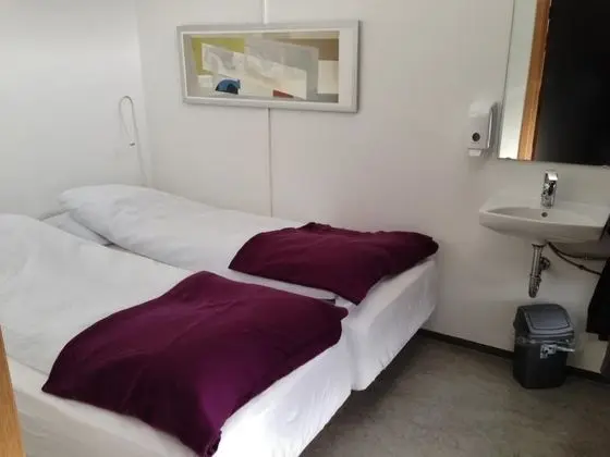 Basic İki Ayrı Yataklı Oda, Ortak Banyo