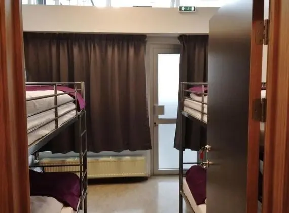 Ortak Ranzalı Oda, Karma Ranzalı Oda, Ortak Banyo (4 Beds)