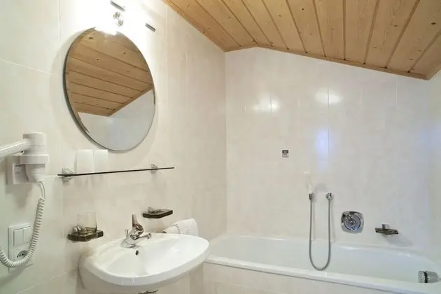 Tek Büyük Yataklı Oda, 1 Çift Kişilik Yatak (Alpenresidence)