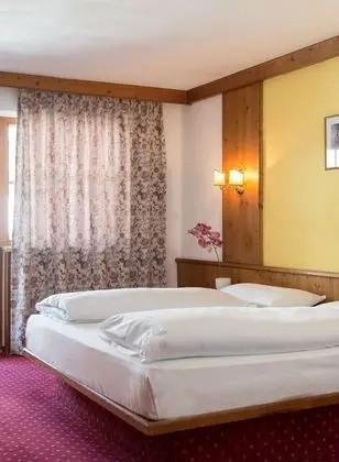 Standard Tek Büyük Yataklı Oda, Dağ Manzaralı
