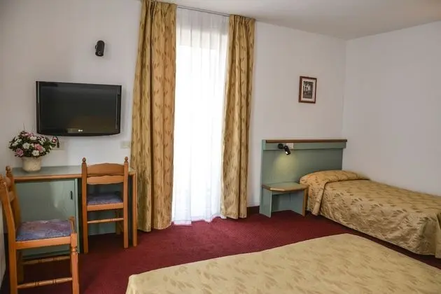 Comfort Üç Kişilik Oda