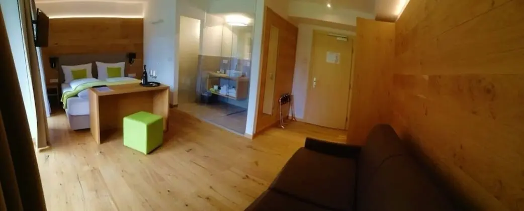 Superior Tek Büyük Yataklı Oda