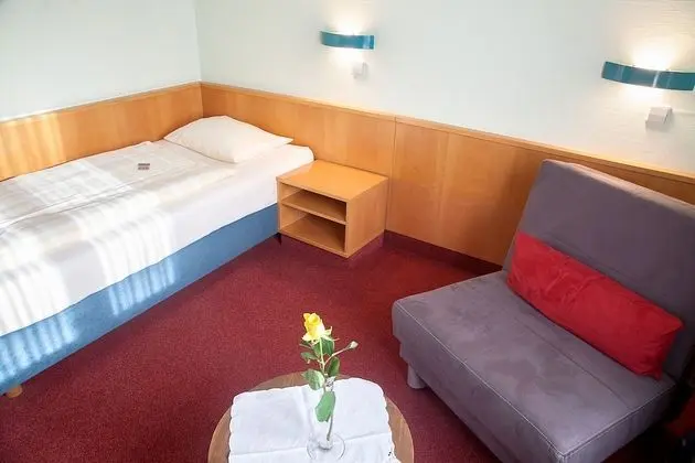 Tek Büyük Yataklı Oda