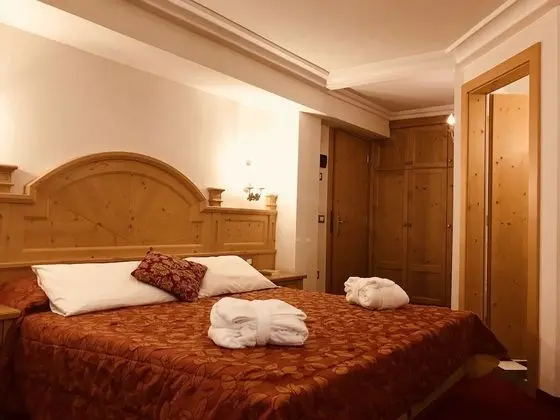 Comfort Büyük Yataklı Tek Kişilik Oda