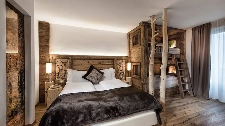 Luxury Tek Büyük Yataklı Oda