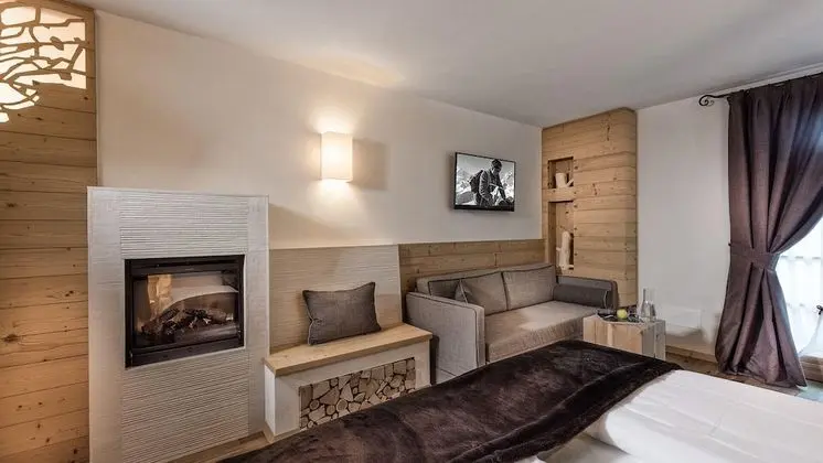 Luxury Tek Büyük Yataklı Oda