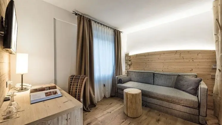 Luxury Tek Büyük Yataklı Oda