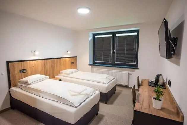 Deluxe Üç Kişilik Oda, 3 Tek Kişilik Yatak