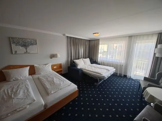 Family Dört Kişilik Oda