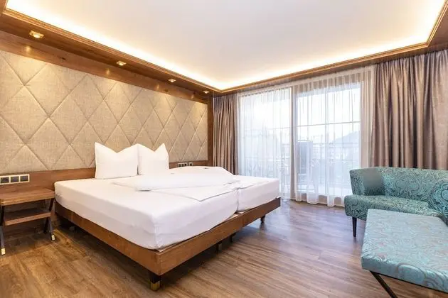 Tek Büyük Yataklı Oda, Balkon