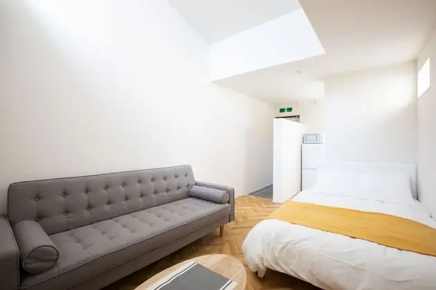 Design Stüdyo (Top Cabin, 301-302)