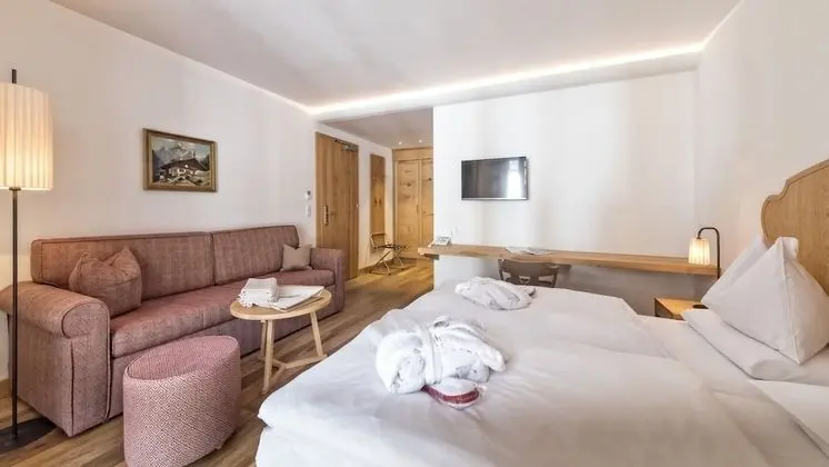 Deluxe Tek Büyük Yataklı Oda