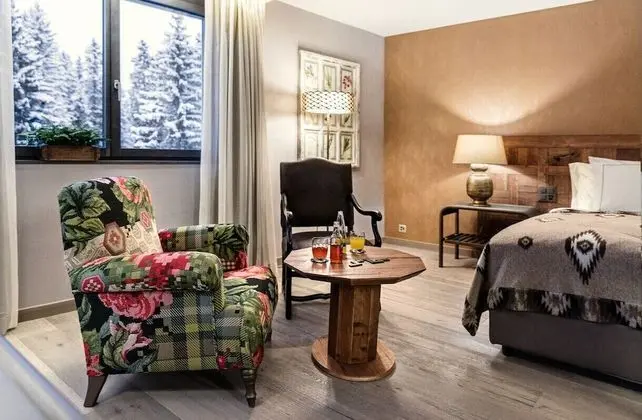Tek Büyük Yataklı Oda, Balkon (Lifestyle)