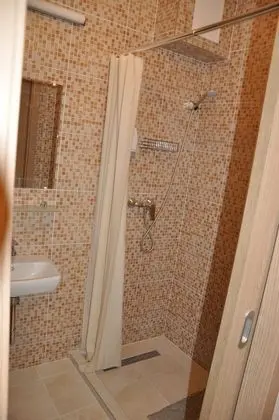 Business Oda, 3 Tek Kişilik Yatak, Avlu Manzaralı