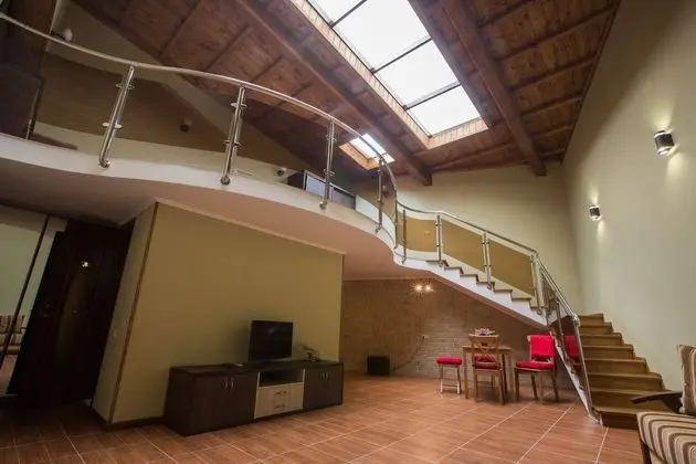 Süit (Split level)