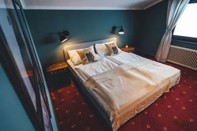 Classic Tek Büyük Yataklı Oda