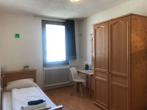Tek Kişilik Oda, Ortak Banyo