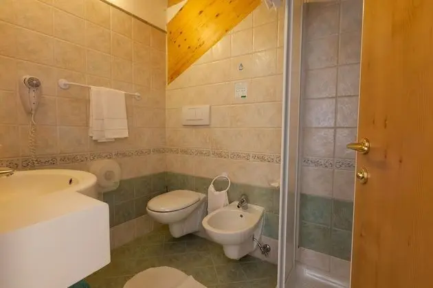 Standard Tek Büyük Yataklı Oda, Dağ Manzaralı