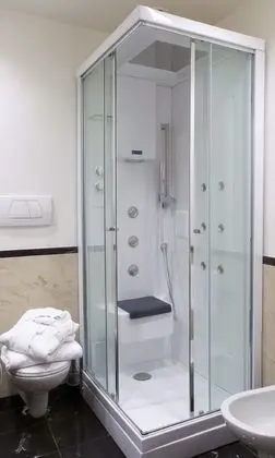 Superior Dört Kişilik Oda