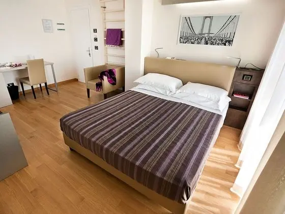 Superior Büyük Yataklı Tek Kişilik Oda