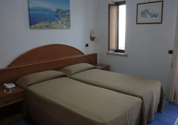 İki Ayrı Yataklı Oda, Balkon, Deniz Manzaralı